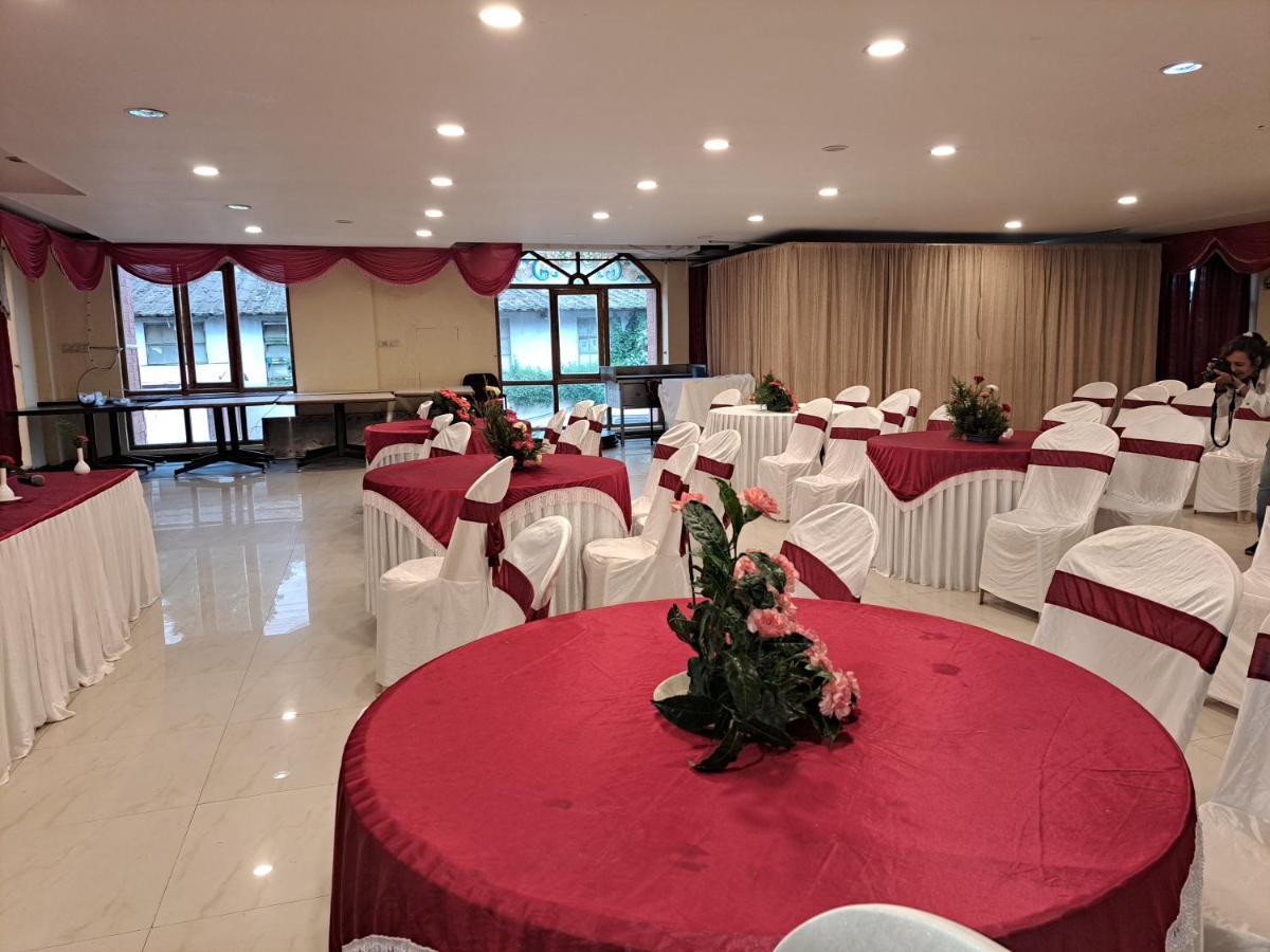 Hotel Preethi Classic Towers Ooty Dış mekan fotoğraf